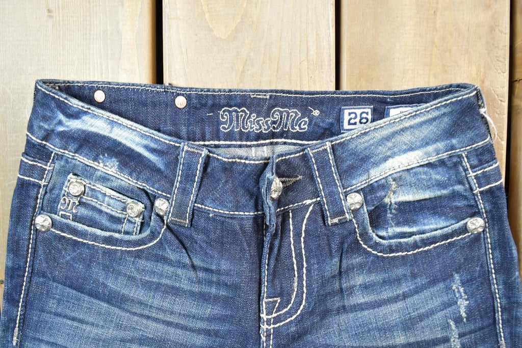 Vintage Y2K Miss Me Bedazzled Low Rise Jeans Size 26x31