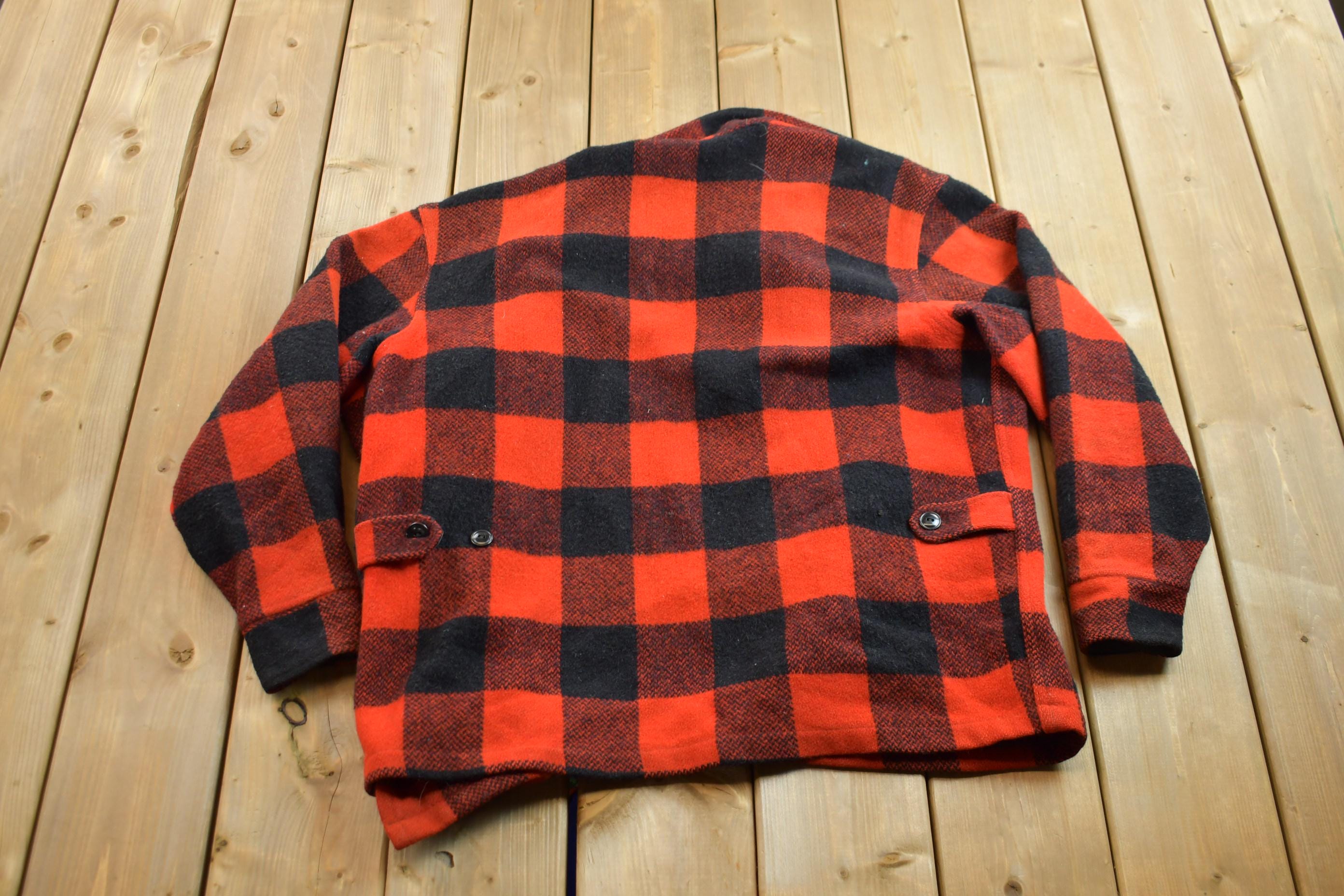 Vintage 1950s Buffalo Plaid Wool Button Up Shirt Back Vent
