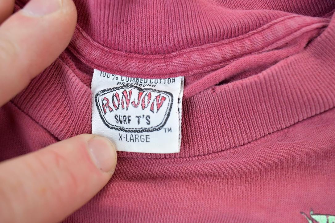 Vintage 1990s Ron Jon's Surf Shop Cocoa Beach Florida Souvenir T-Shirt