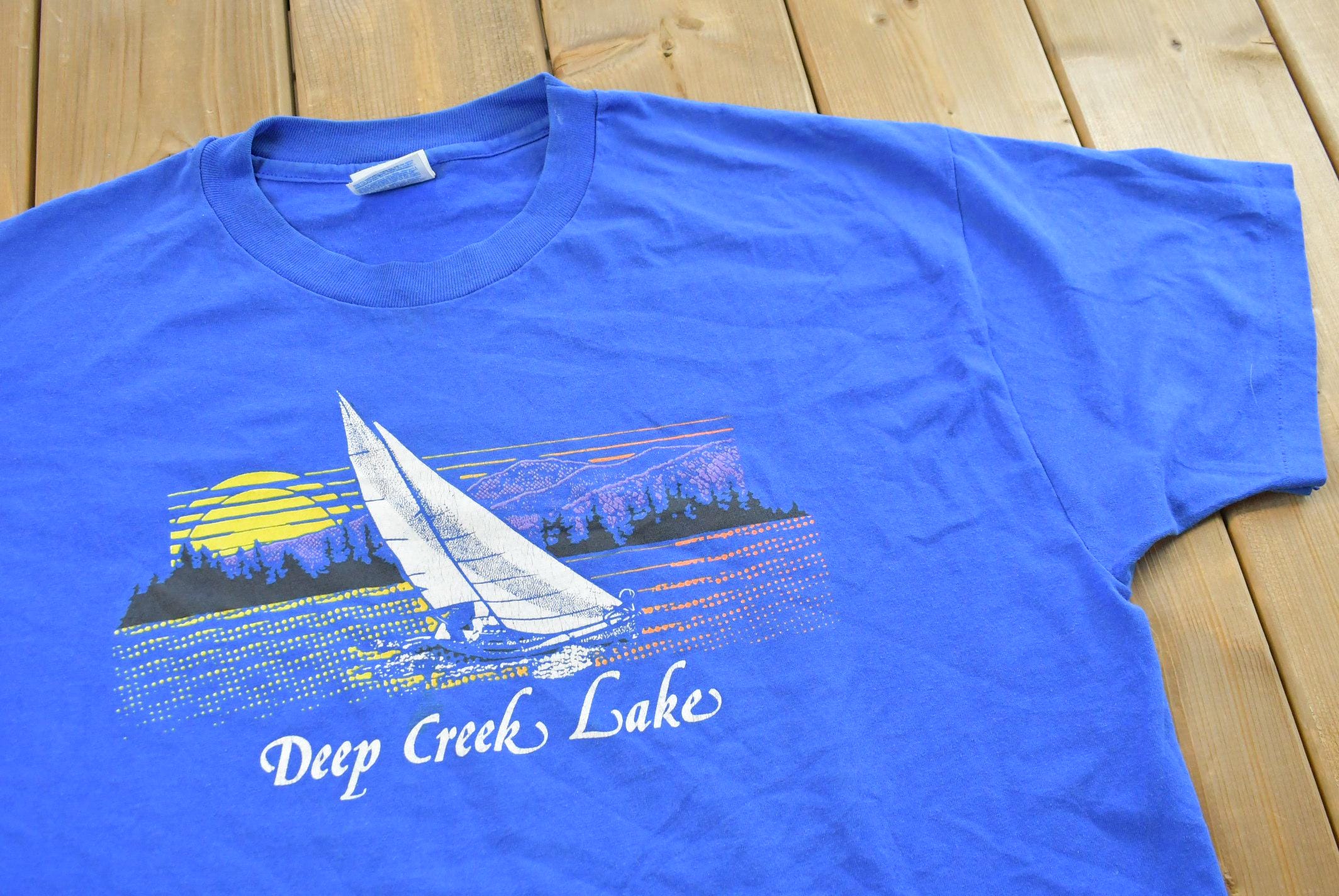 Vintage 1990s Deep Creek Lake Sailboat T-Shirt Mens XL