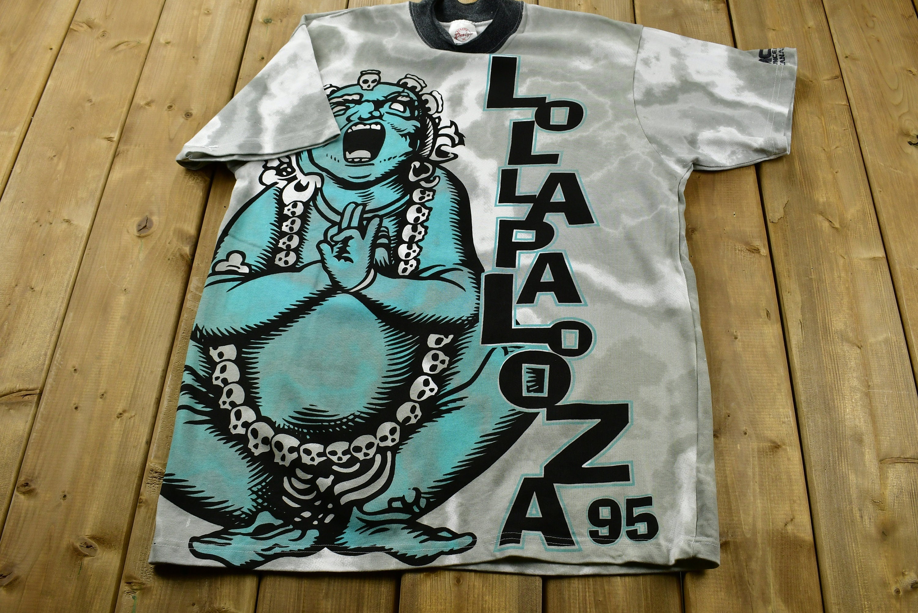 Vintage Deadstock 1995 Lollapalooza Buddha Mock Neck Tour T-Shirt