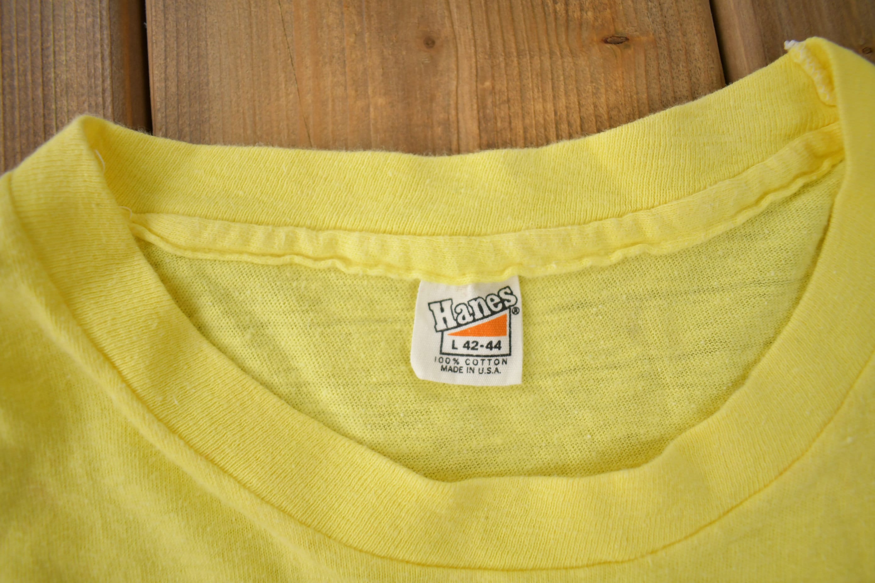 Vintage 1970s Elvis Presley The King Lives On Graphic T Shirt Made In USA