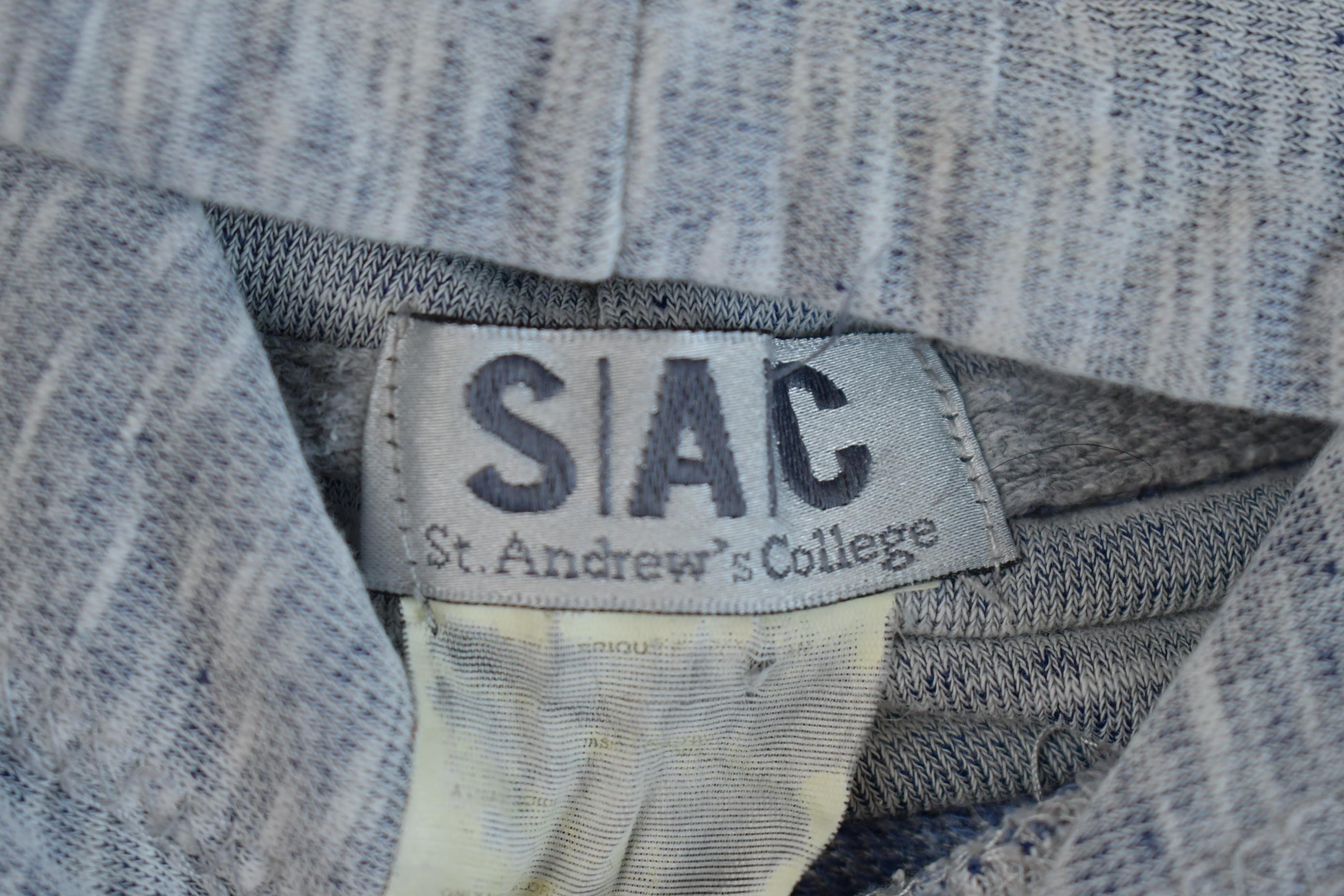 Vintage 1990s Saint Andrew's College Embroidered Hoodie - Medium