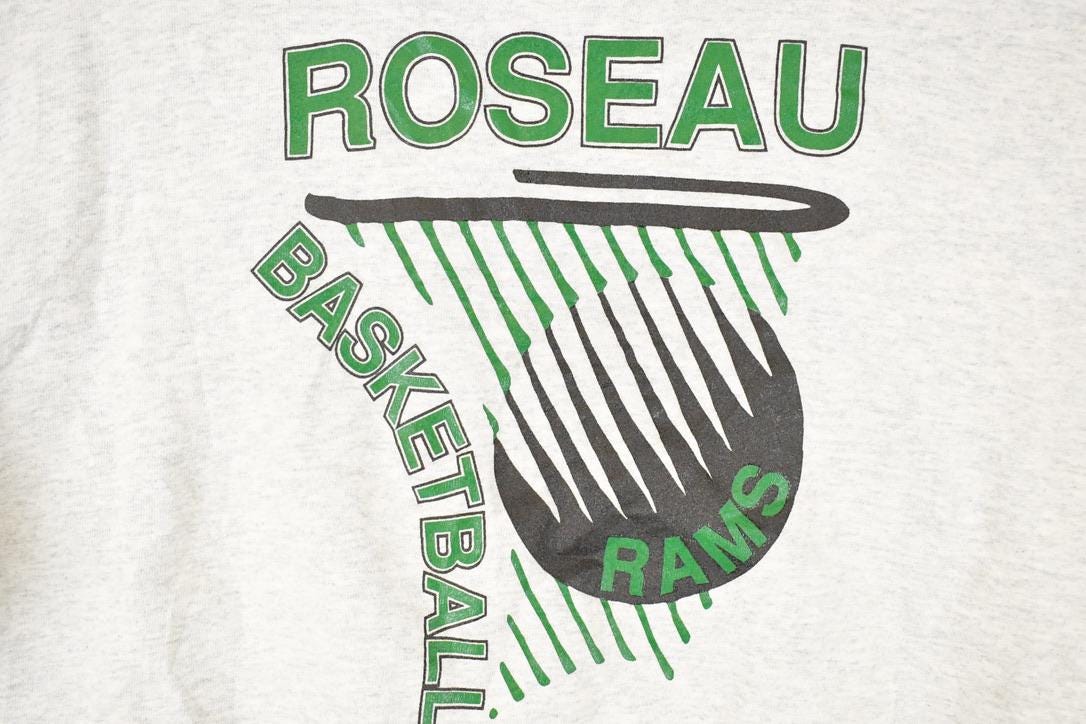 Vintage 1990s Roseau Rams Basketball Crewneck Sweater Mens L