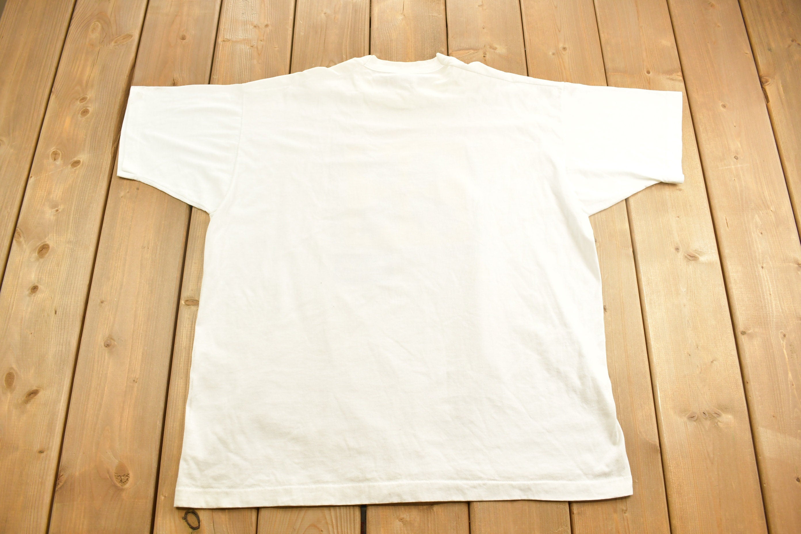 Vintage 1990s Souvenir Make A Difference Day T Shirt