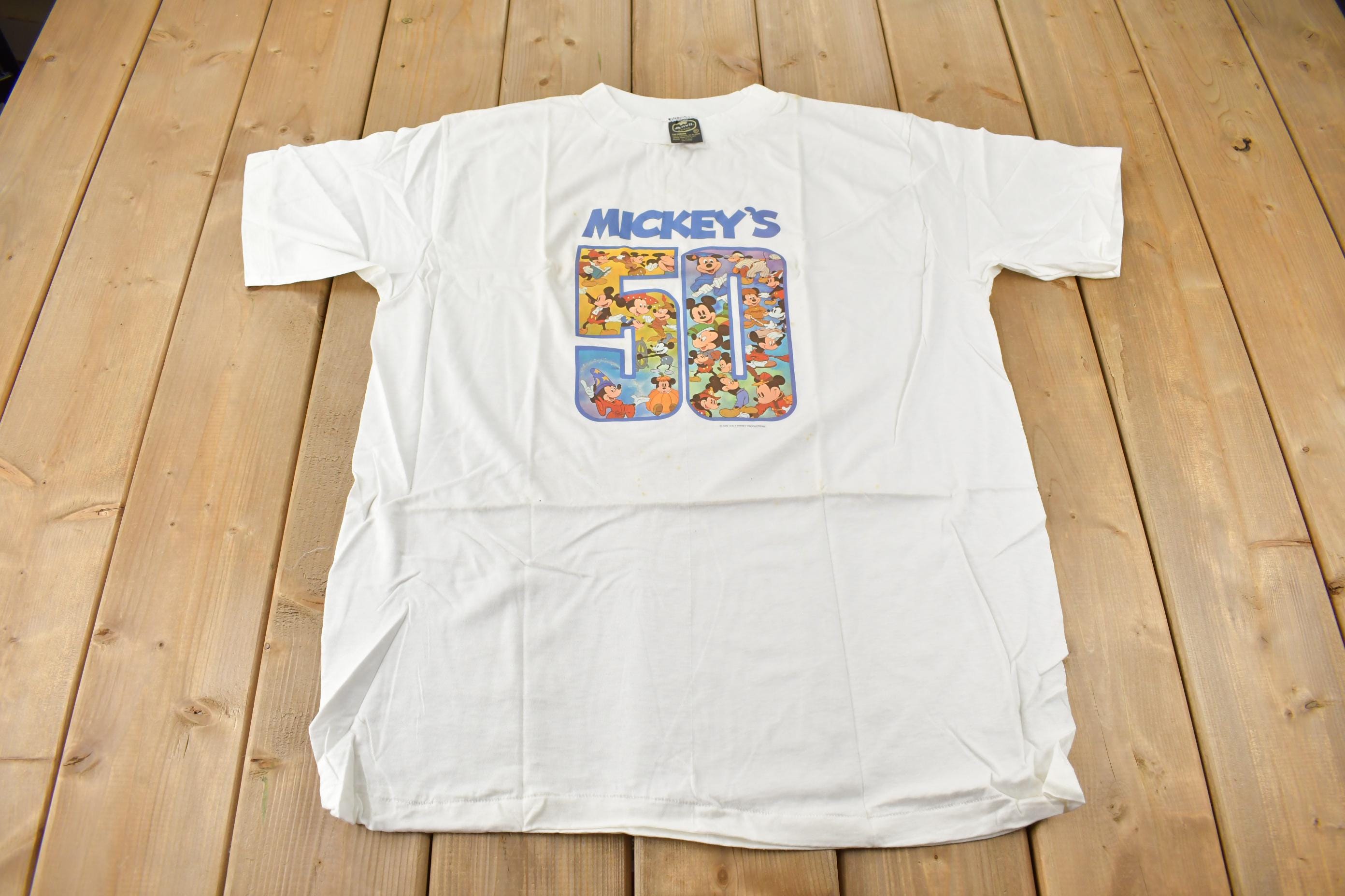 Vintage 1976 Deadstock Walt Disney Mickey Mouse Graphic Ringer T-Shirt