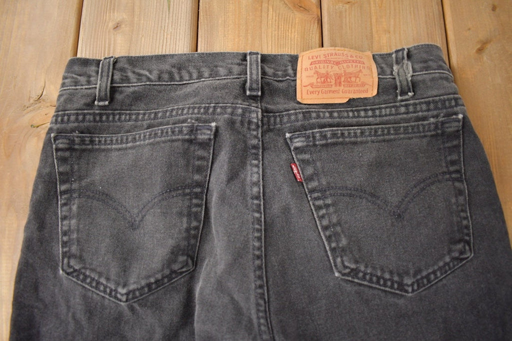 Vintage 1990s Levi's 516 Black Wash Straight Leg Slim Fit Jeans Size 34x30 Made In Canada