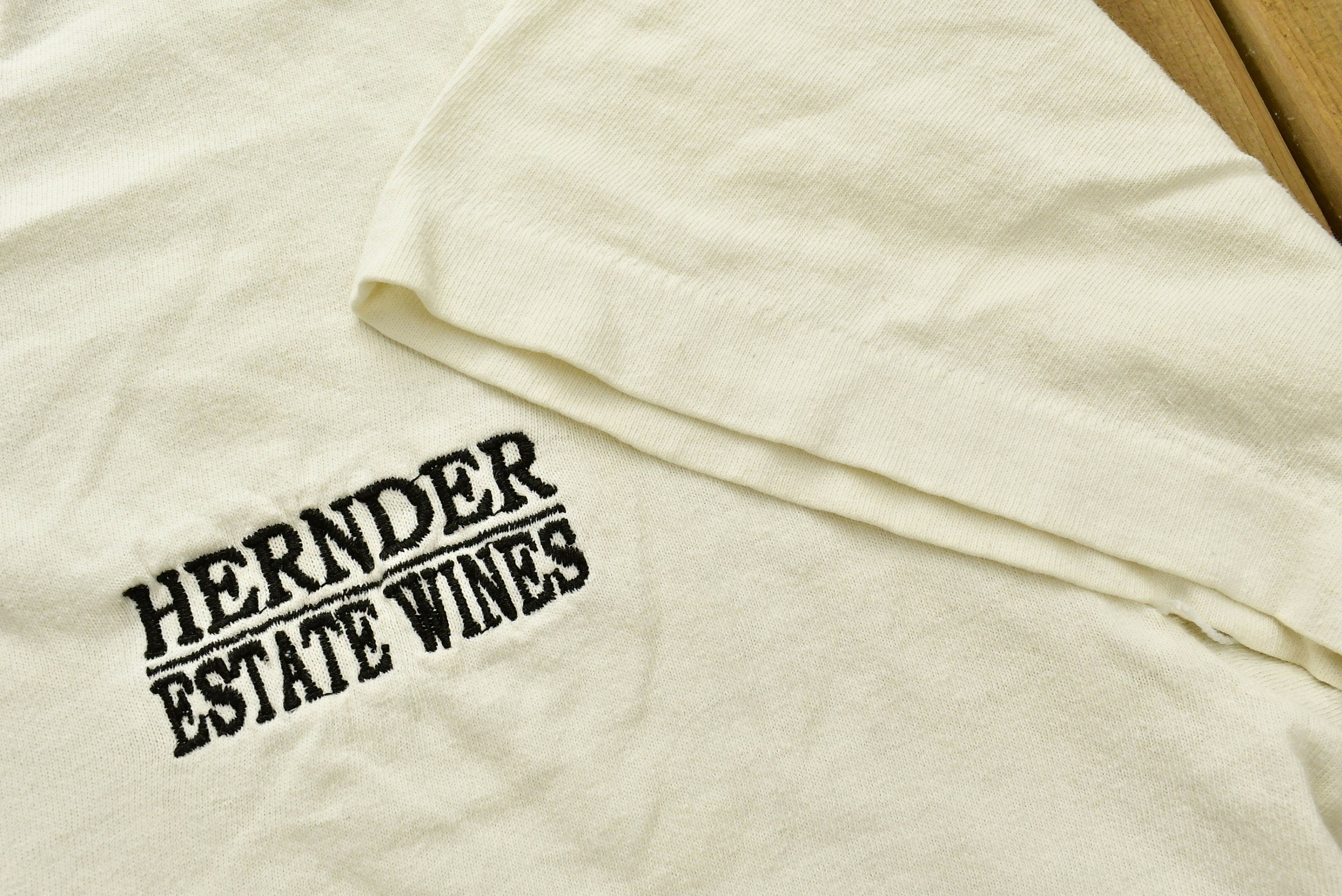 Vintage 1990s Hernder Estate Wines T-Shirt