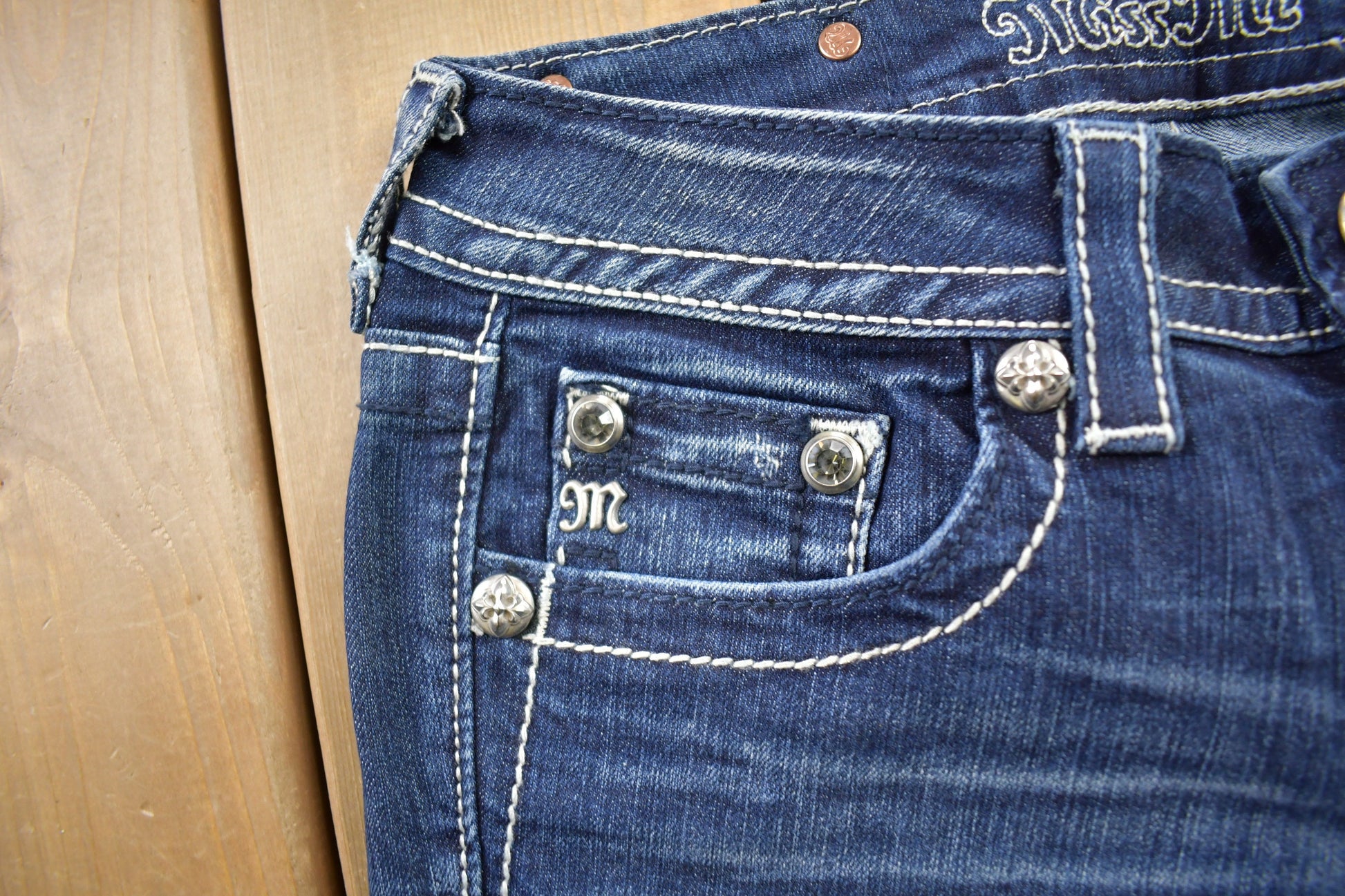 Vintage Y2K Miss Me Bedazzled Low Rise Jeans Size 26x33
