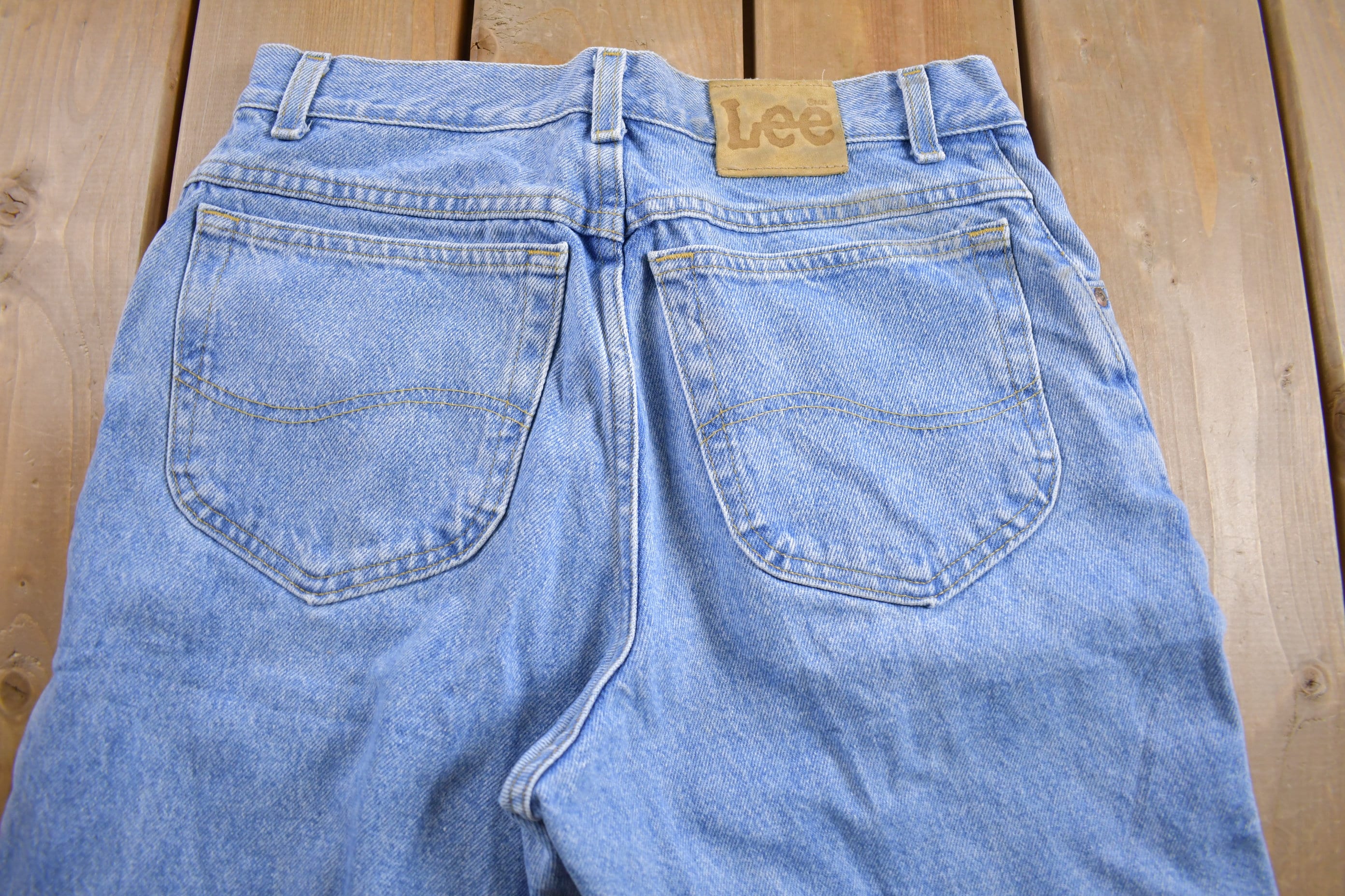 Vintage 1980s Lee Light Wash Jeans Size 31 x 30