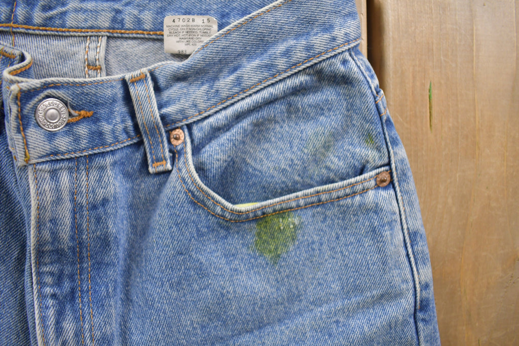 Vintage 1990s Levi's 550 Red Tab Denim Jeans Size 26 x 28