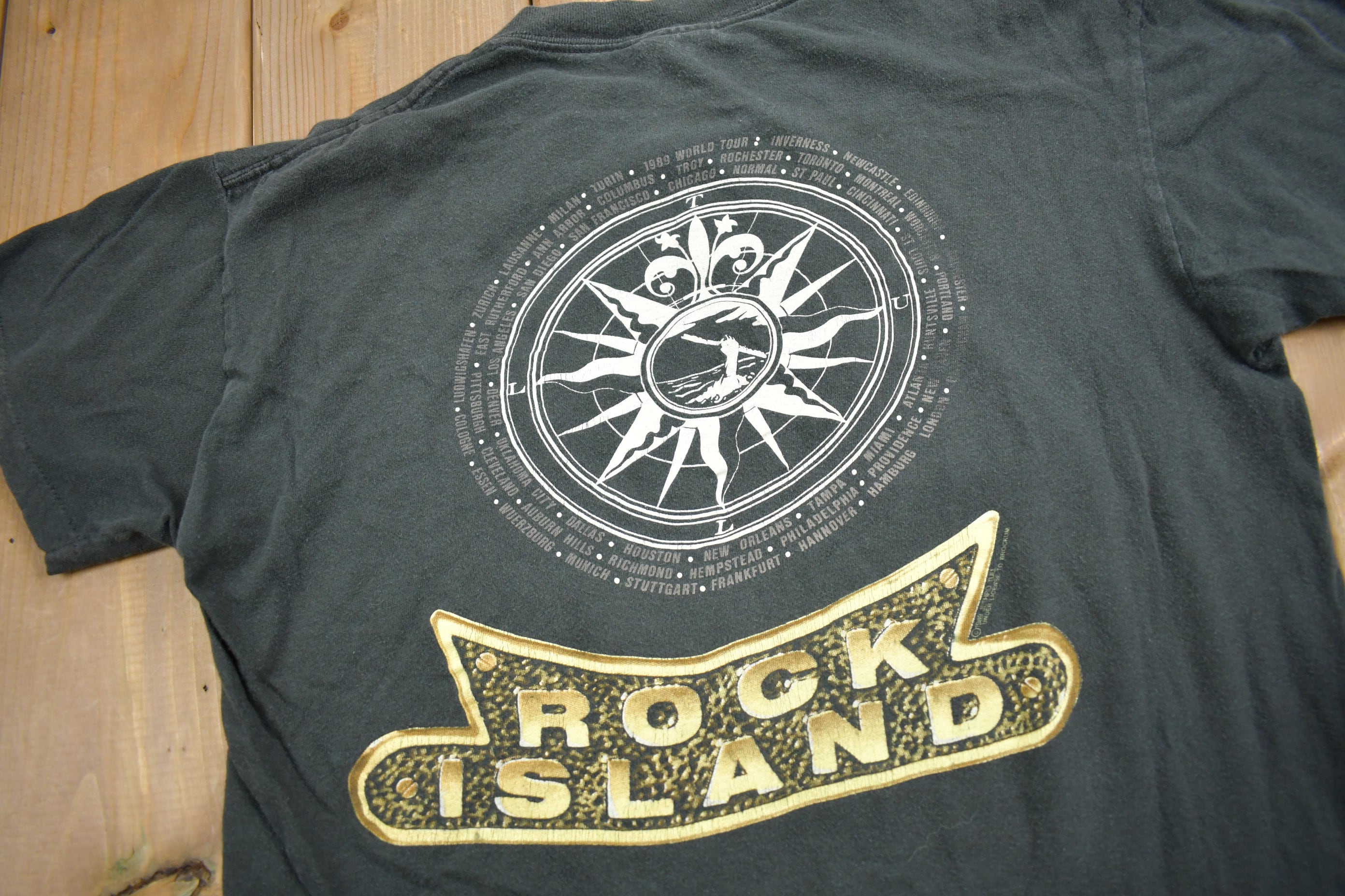 Vintage 1989 Jethro Tull Rock Island Band T-shirt Single Stitch