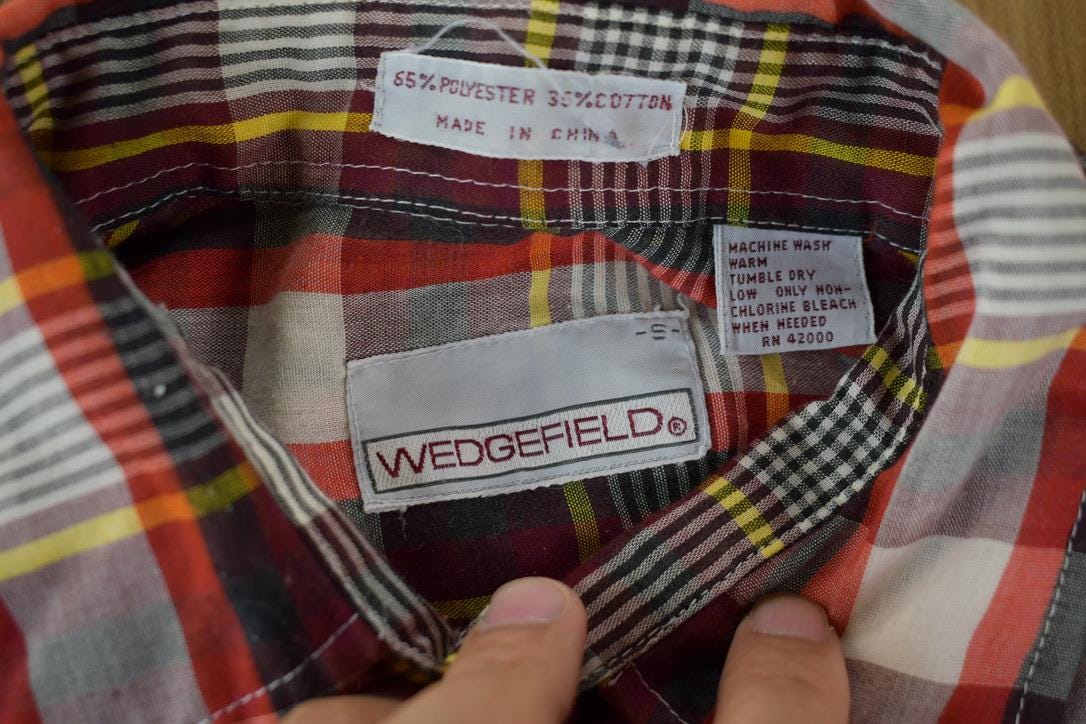 Vintage 1990s Wedgefield Flannel Checkered Button Up Shirt