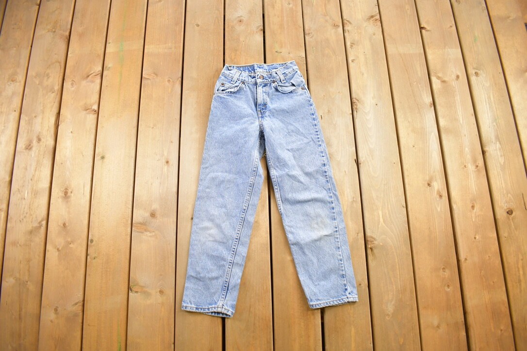 Vintage 1990s Levi's 550 Jeans Size 22.5 x 23.5