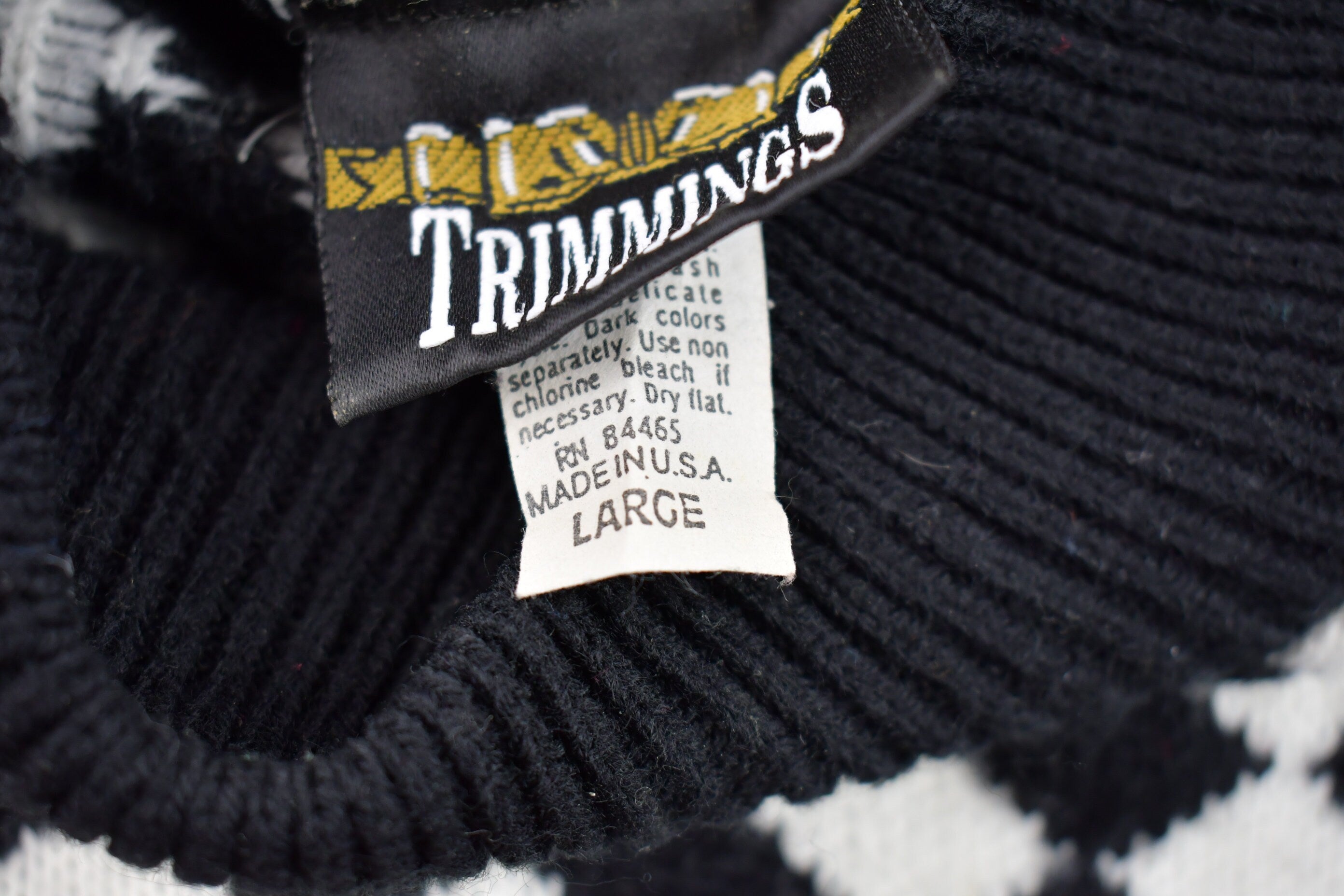 Vintage 1990s Trimmings Floral Checkered Knitted Sweater  Vintage 90s Mockneck  Pattern Sweater  Hand Knit  Pullover Sweatshirt