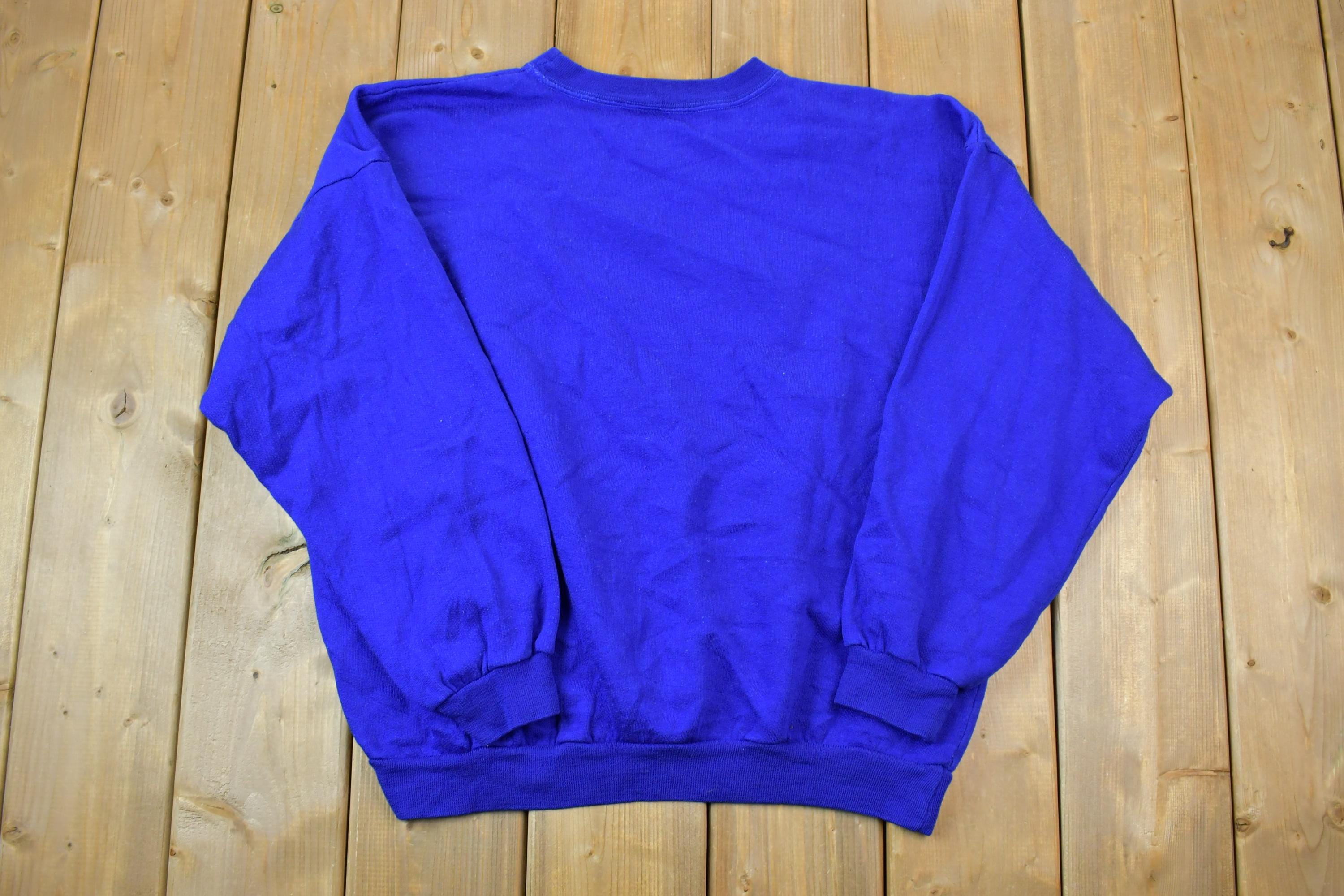 Vintage 1990s London England Embroidered Crest Crewneck Sweatshirt