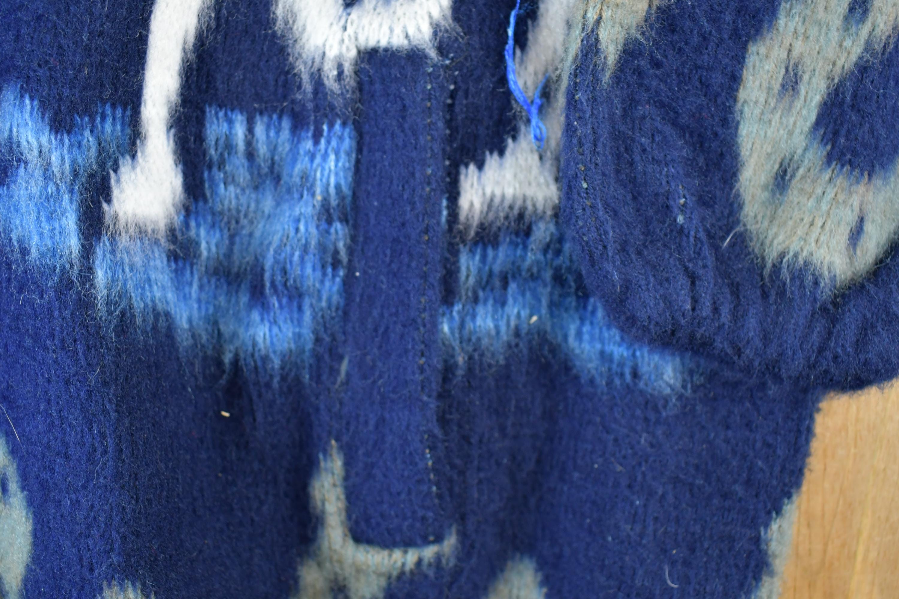 Vintage 1990s Ruminahui Hoses AOP 100% Wool Knit Hoodie Sweater