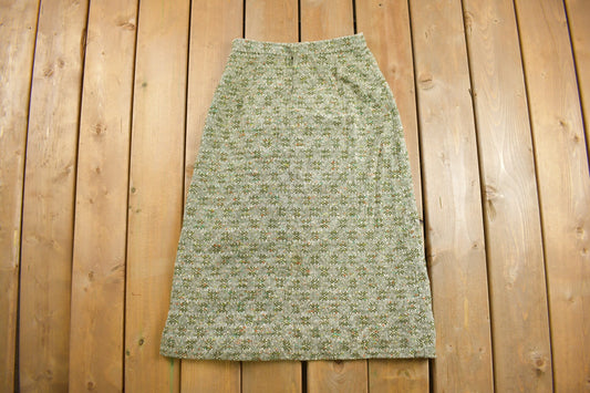 Vintage 1960s Green Skirt Size 26 x 30 / True Vintage Skirt / Woven / Vintage Skirt / Union Made In USA