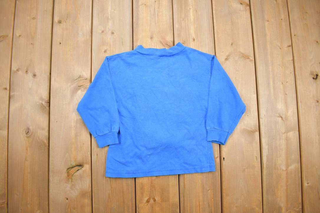 Vintage 1990's Levi's Authentic Graphic T Shirt
