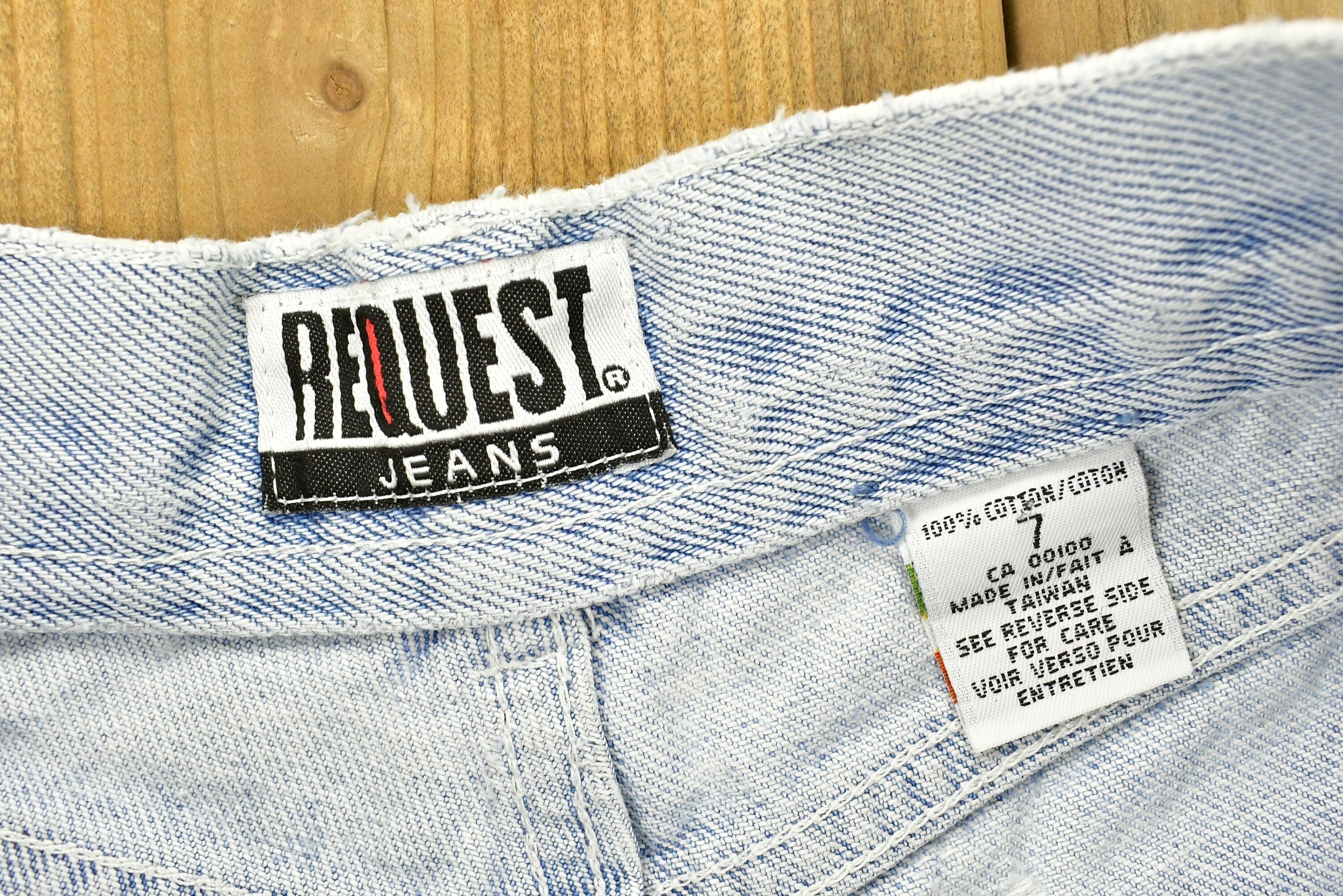 Vintage 1990s Request Jeans Women's Jean Shorts Size 7
