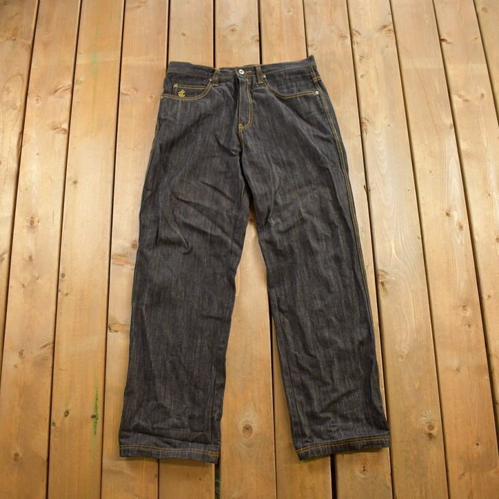 Vintage 2000's ROCA WEAR Pants Size 34x32