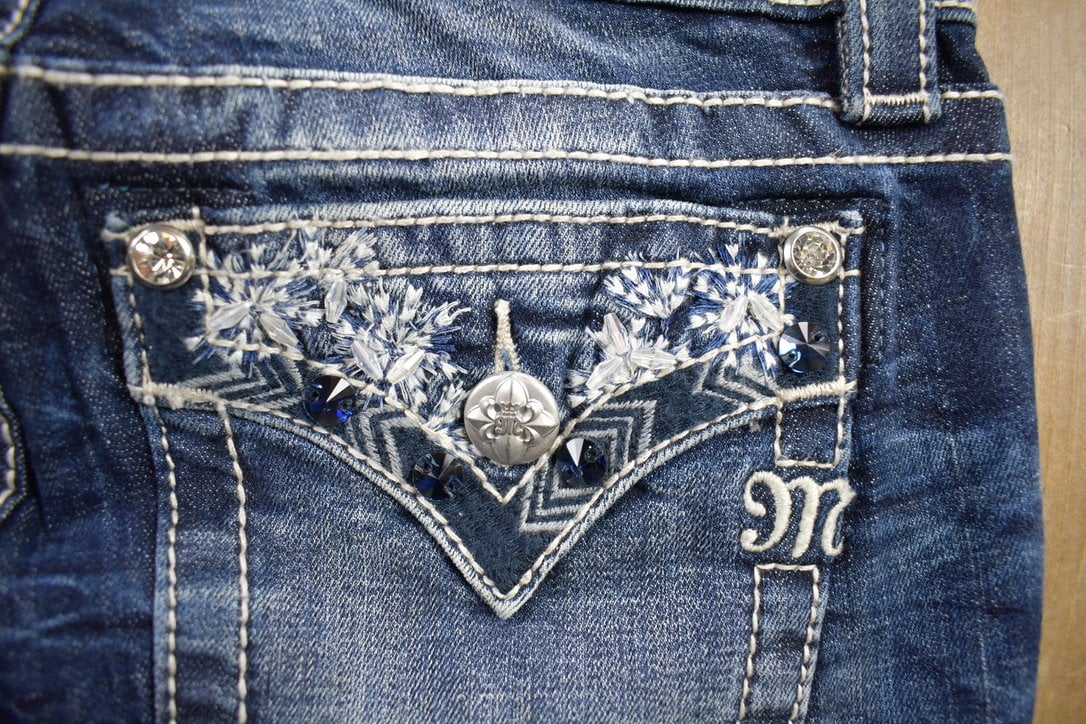 Vintage Y2K Miss Me Bedazzled Low Rise Jeans Size 26x31