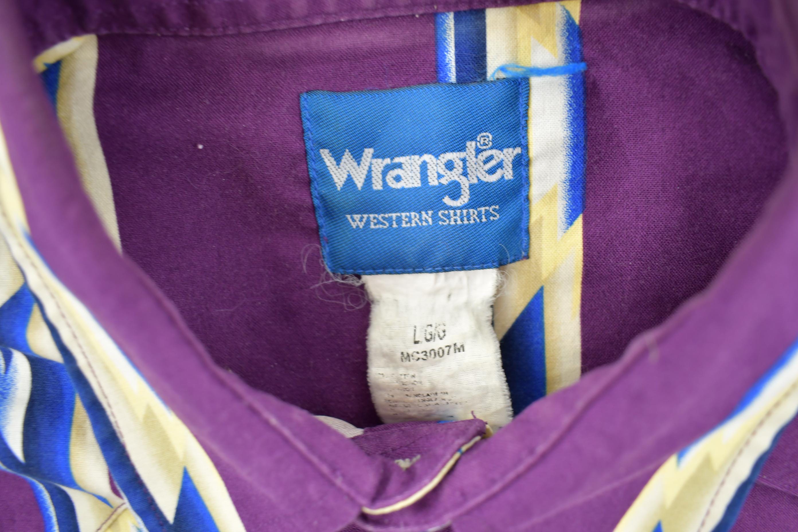 Vintage 1990s Wrangler Western Shirts Pearl Snap Short Sleeve Aztec Pattern Button Up Shirt