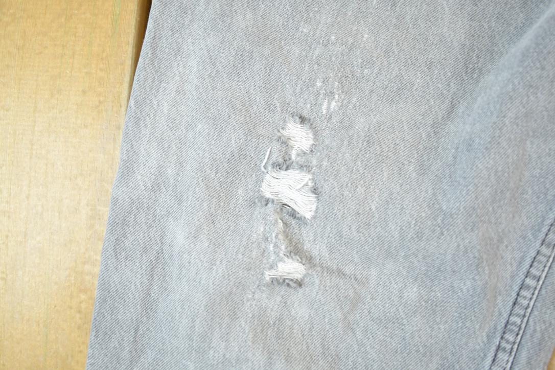 Vintage 1960s Levi Strauss Leather Tab Denim Jeans Size 42 x 32 Made In Canada