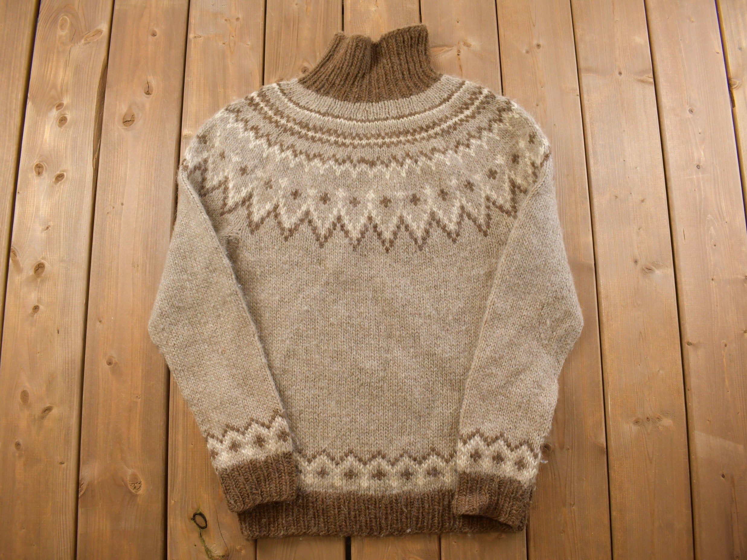 Vintage 1970s Knitted Turtle Neck Sweater