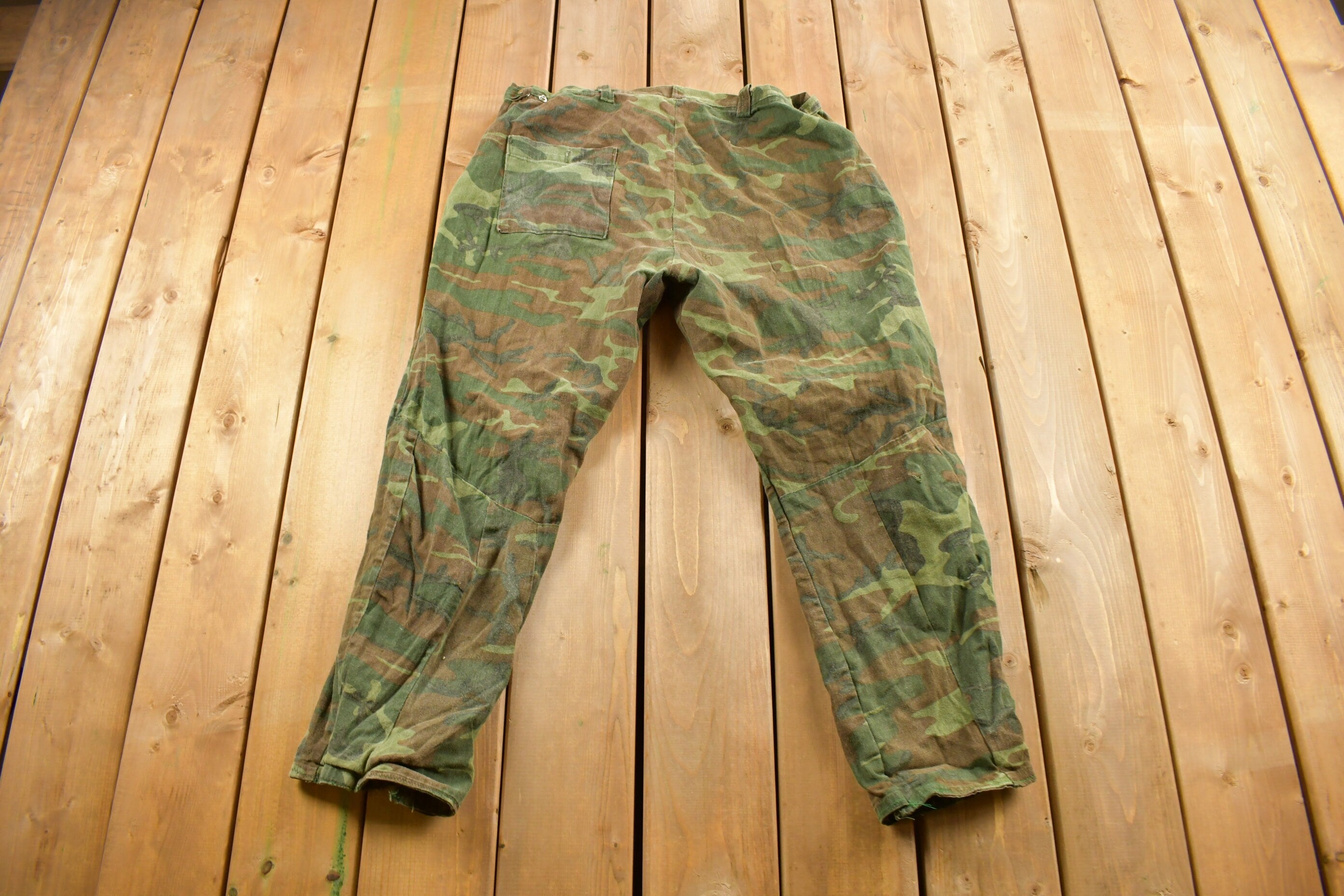 Vintage 1970s Woodland Camouflage Hunting Pants Size 38 x 27
