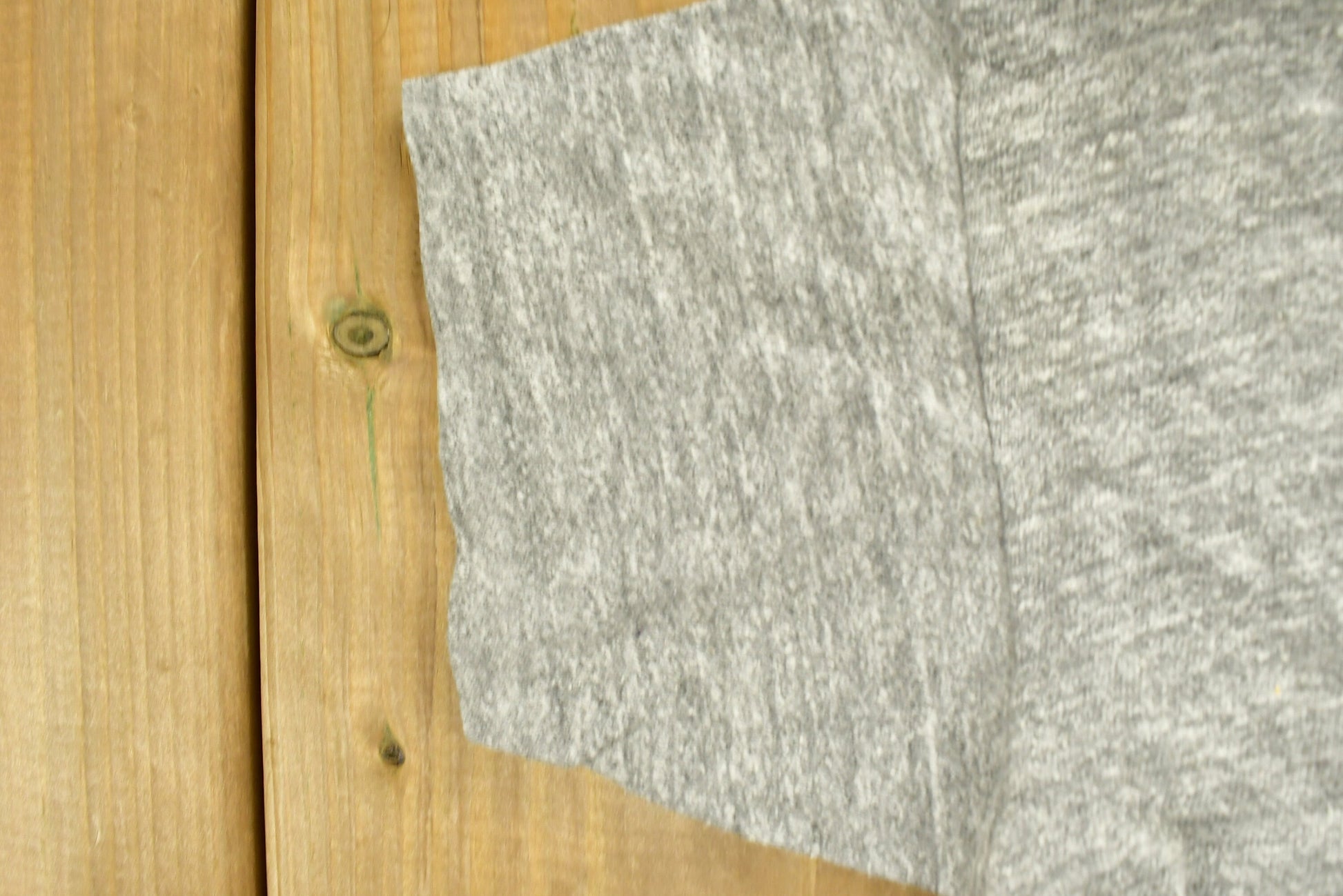 Vintage 1980s University of Notre Dame Collegiate T-Shirt / NCAA Tee / Single Stitch / Americana / Sportswear / Athleisure