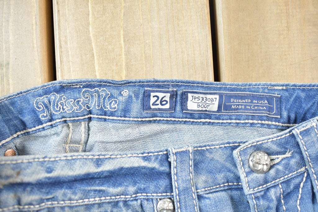 Vintage Y2K Miss Me Bedazzled Low Rise Jeans Size 26x32