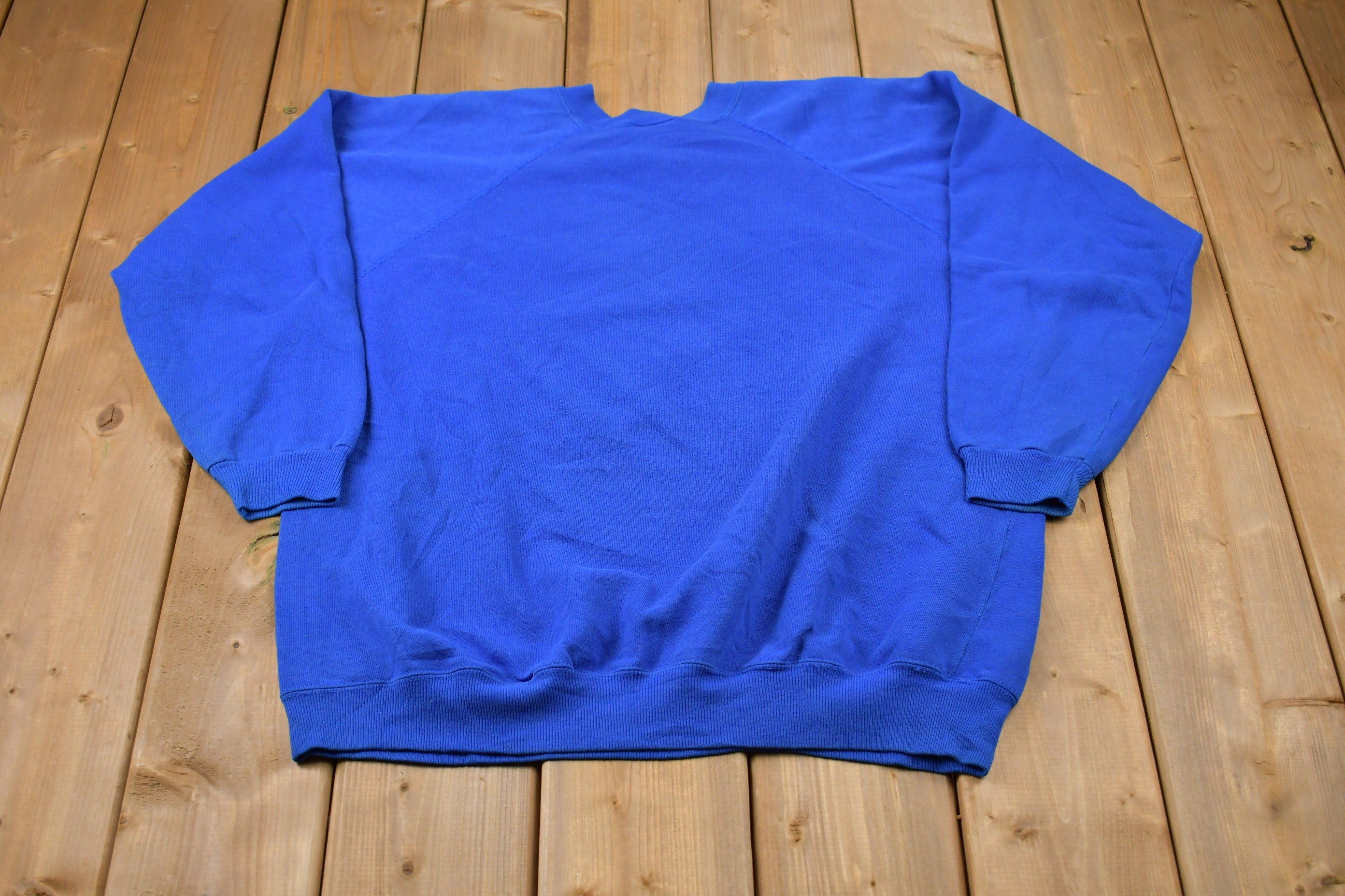 Vintage 1990s Hanes Floral Pattern Crewneck Sweatshirt
