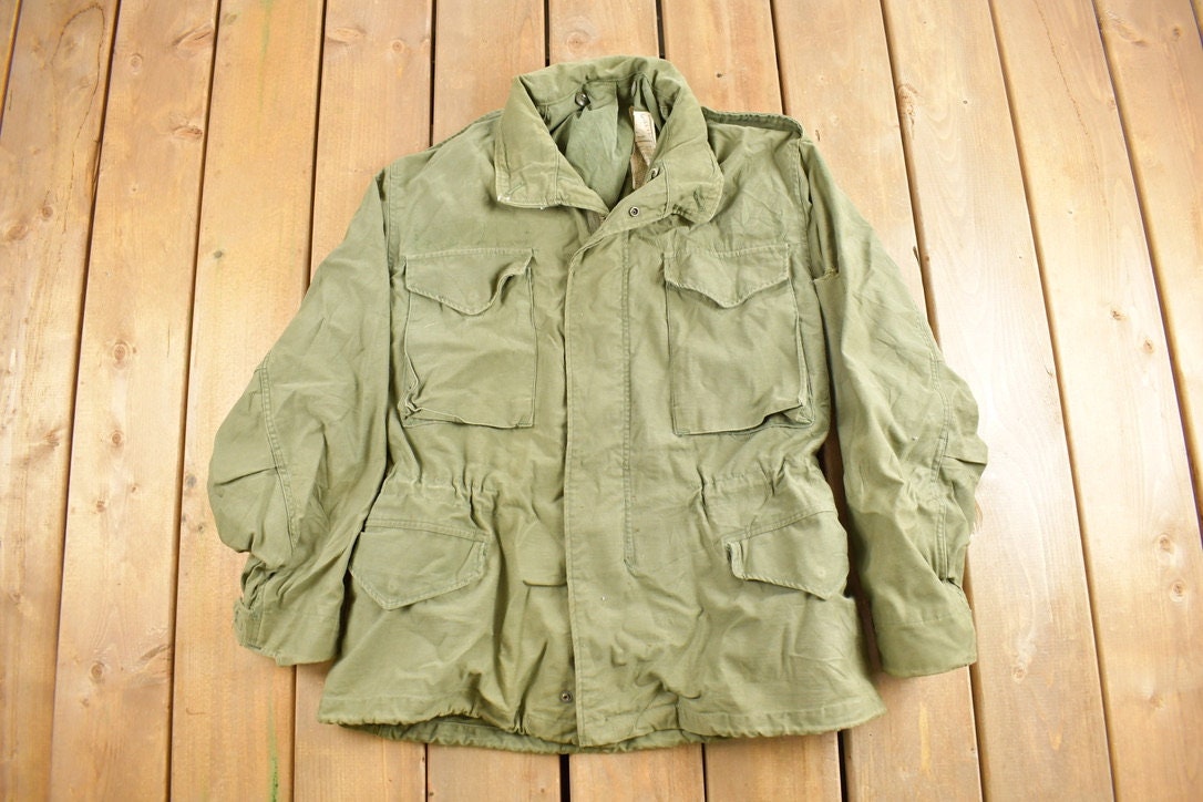 Vintage 1976 Military Army Sateen Field Jacket