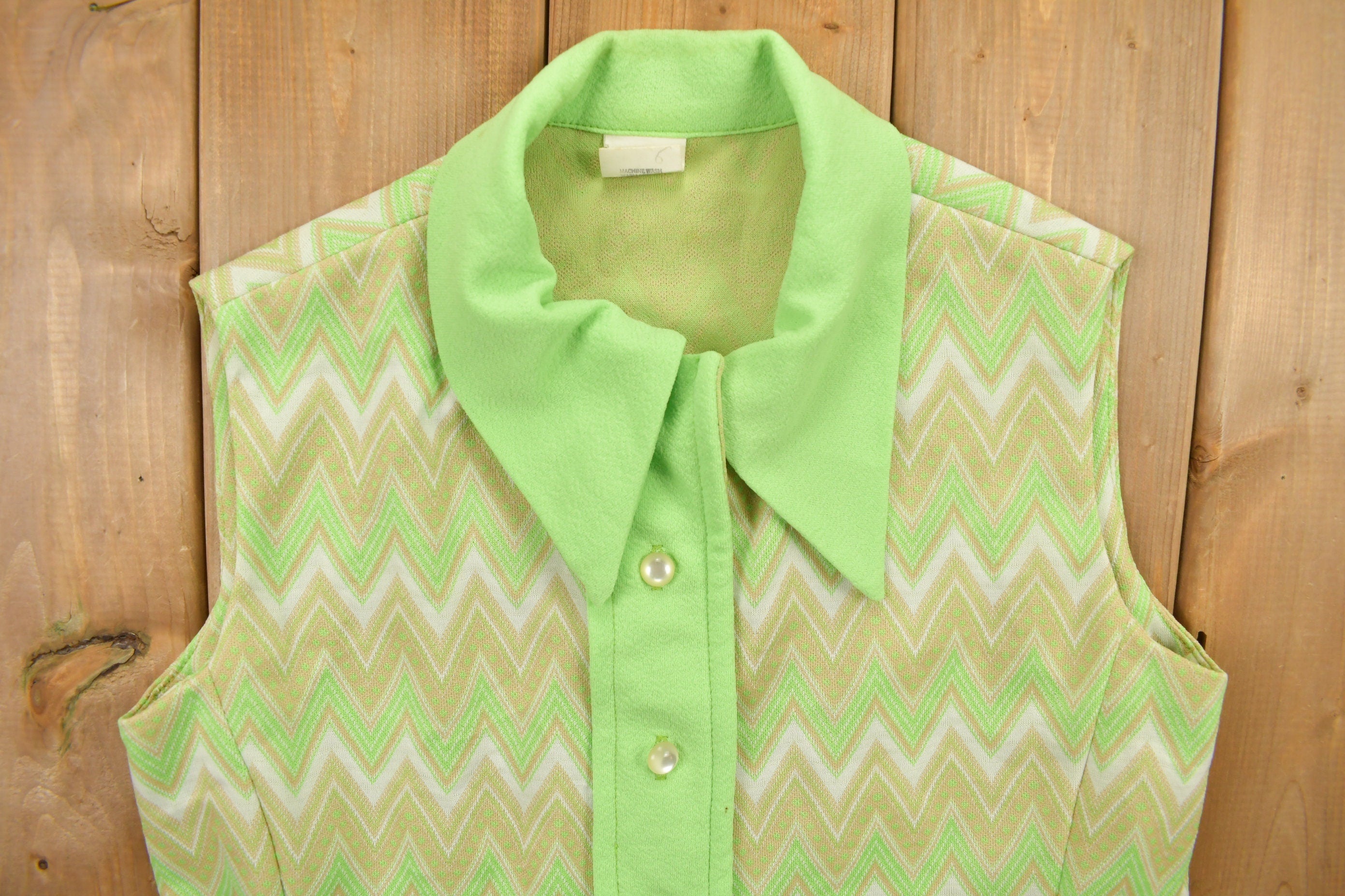 Vintage 1980s Women's Green Blouse Vest Shirt