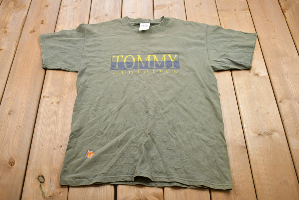 Vintage 1990s Tommy Hilfiger Graphic T-Shirt