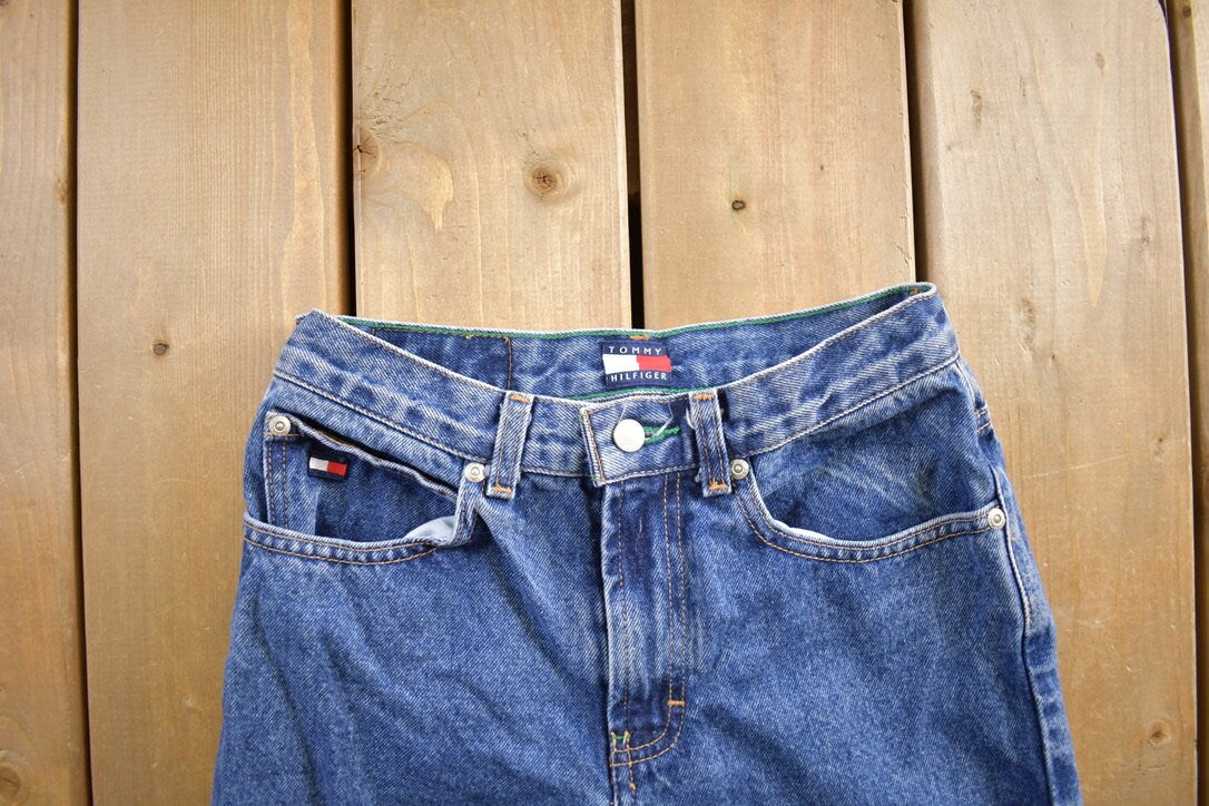 Vintage 1990s Tommy Hilfiger Denim Jeans Size 28x28 American Vintage  Workwear  Streetwear  Vintage Pants