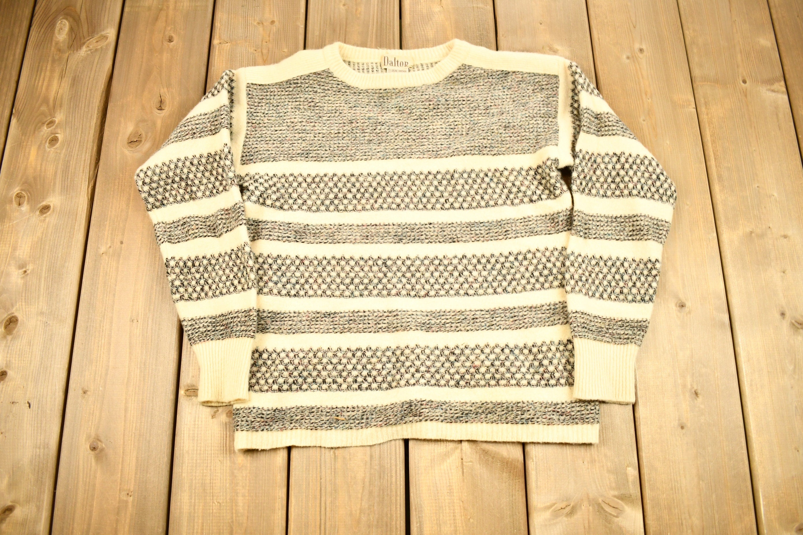 Vintage 1980s Dalton Lambs Wool Knitted Crewneck Sweater