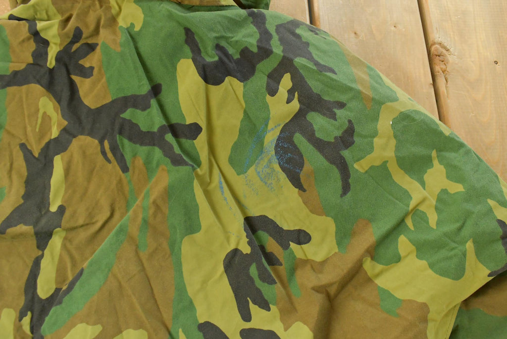 Vintage 1990s Log House Designs Gore Tex Camo Parka Hunting Jacket Men's M / Outdoors Hunting Coat / Hooded