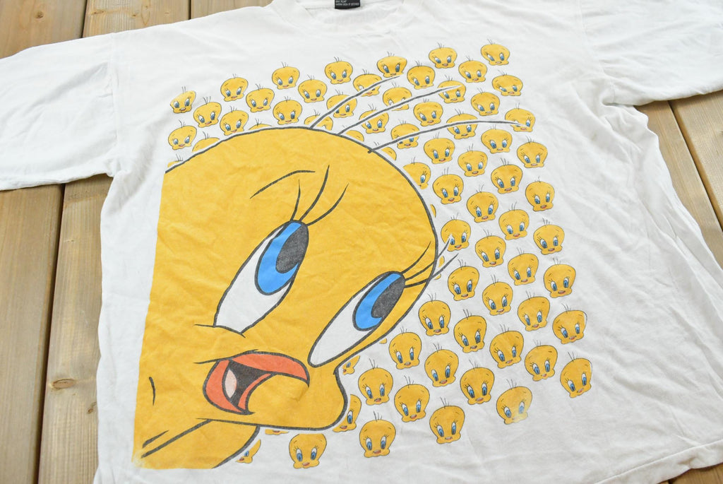 Vintage 1990s Looney Tunes Tweety Bird T-Shirt Men's XL / Cartoon Shirt / 90s Single Stitch Tee / Warner Bros / Bugs Bunny