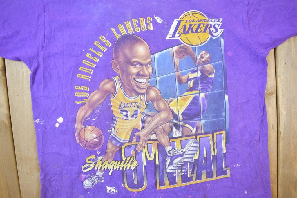Vintage 1990s Los Angeles Lakers NBA Shaquille O'Neal Graphic T-Shirt