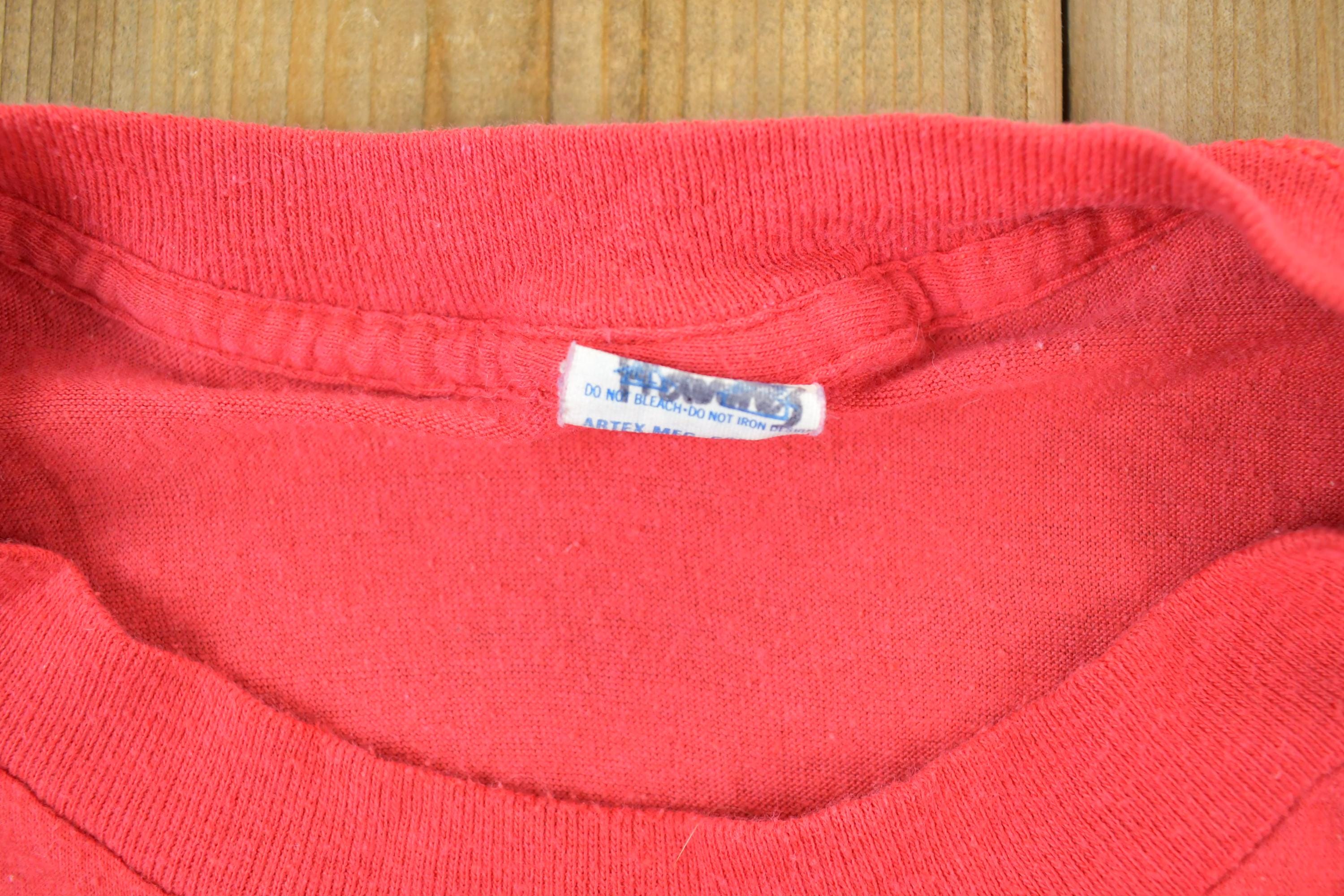 Vintage 1990s Somerset Installations Souvenir T-Shirt