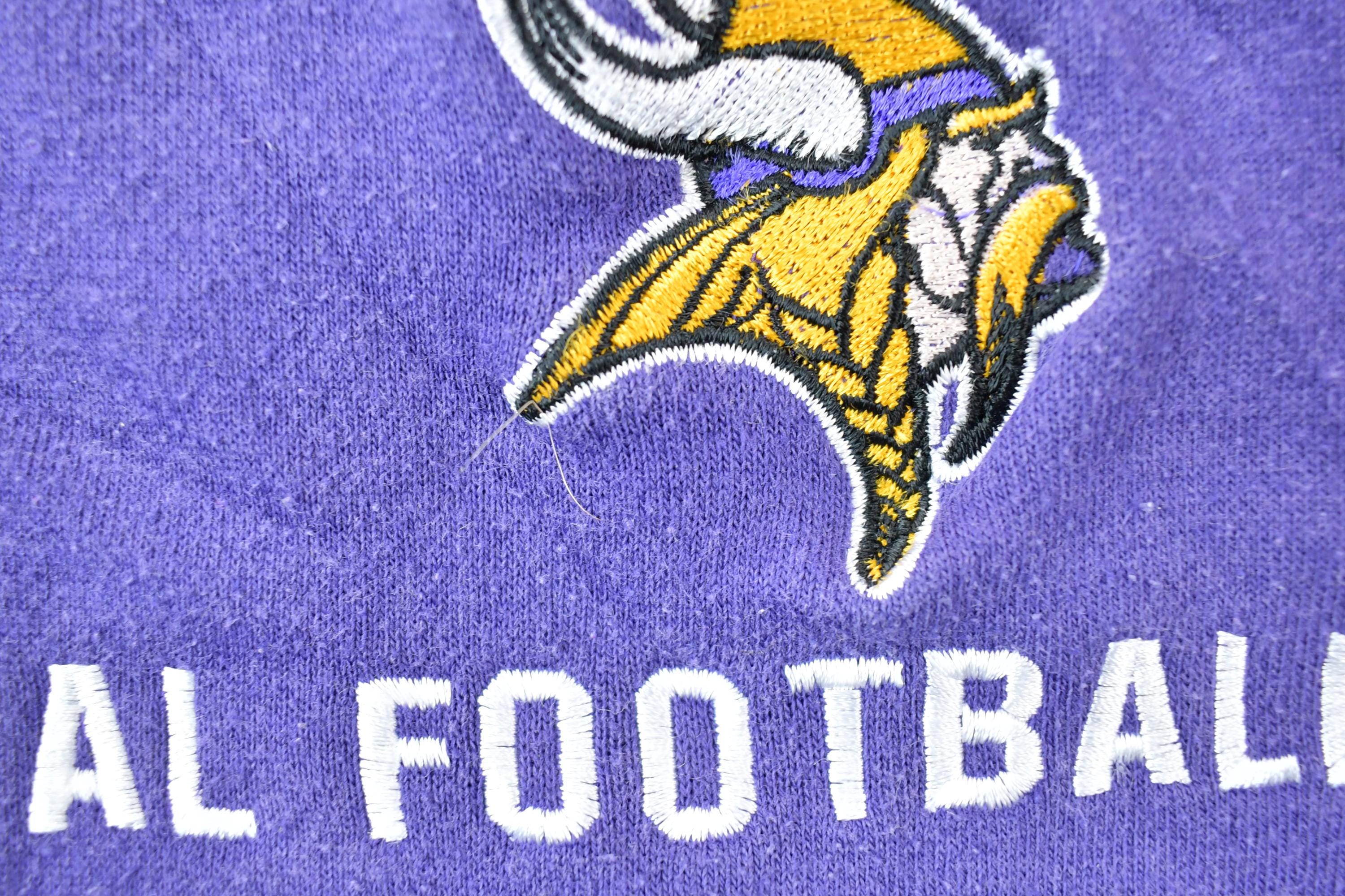 Vintage 1990s Minnesota Vikings NFL Lee Sport Heavy Cotton Crewneck Sweatshirt / Made In USA / Football / Embroidered Sportswear / Americana