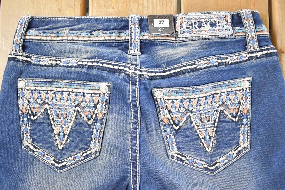 Vintage Deadstock Y2K Grace In LA Hippy Embroidered Bootcut Low Rise Skinny Jeans Women's Size 27 x 32