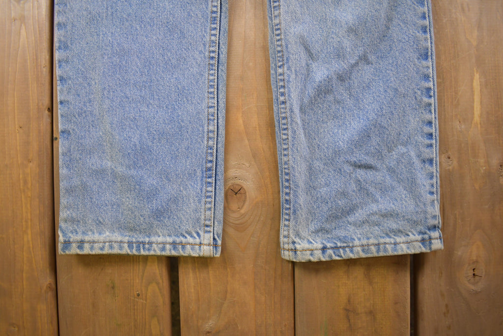 Vintage 1990s Levi's 512 Red Tab Jeans Size 28 x 33