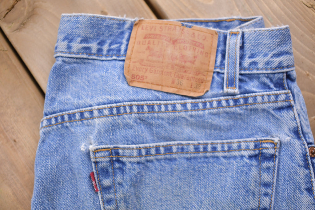 Vintage 1990s 505 Levi's Red Tab Jeans Size 35 x 30