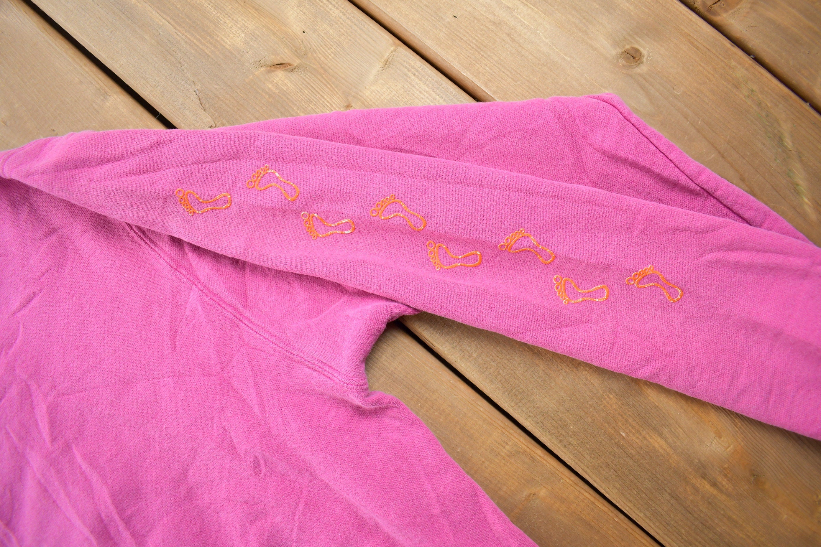 Vintage 1990s The Barefoot Charity Walk Crewneck Sweatshirt