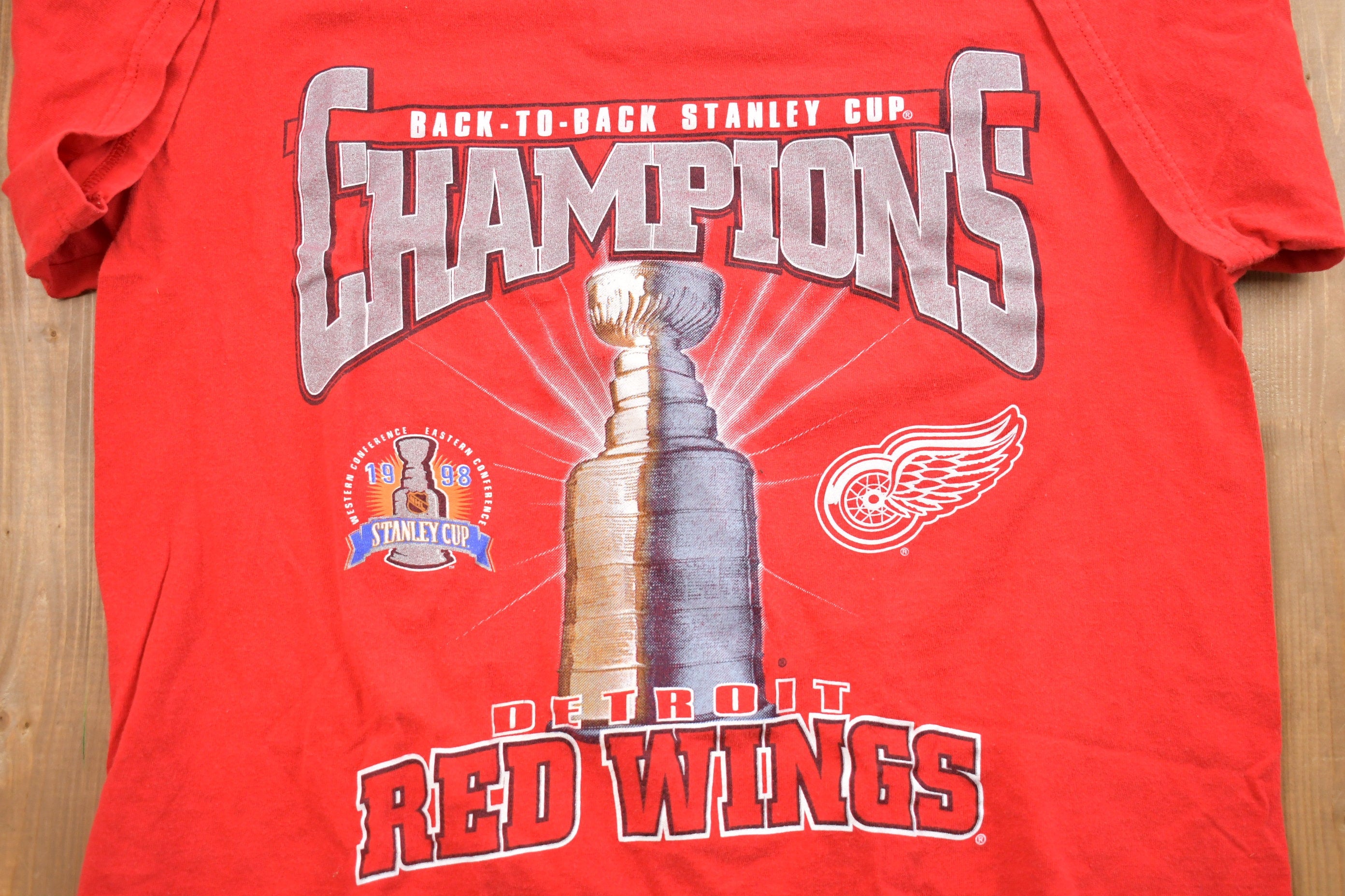 Vintage Kids 1998 Detroit Red Wings NHL Stanley Cup Champs T-Shirt