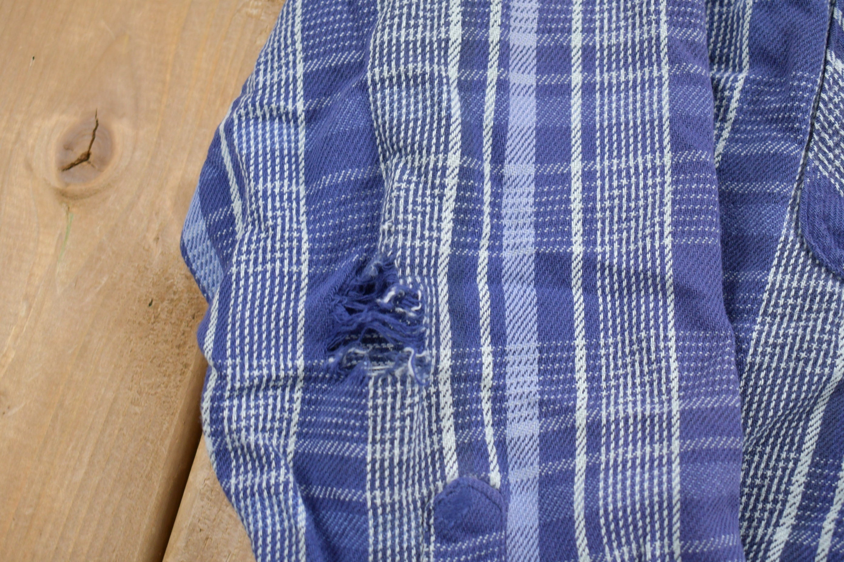 Vintage 1990s Carhartt Plaid Flannel Button Up Shirt