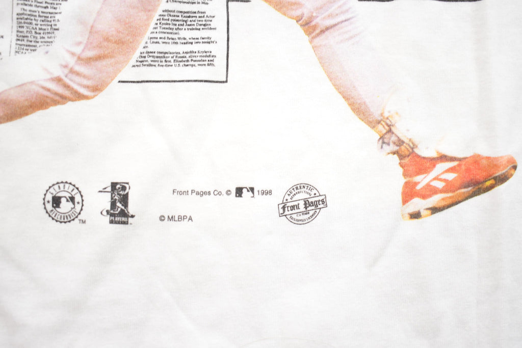 Vintage 1998 St. Louis Cardinals Graphic T-Shirt